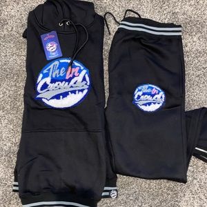 The In Crowd Sweatsuit “Unisex”